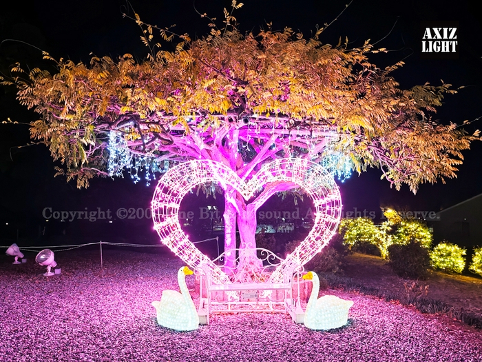 邑楽町シンボルタワーイルミネーション_AXIZ Light演出の様子