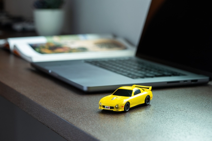 RX-7 (FD3S) 型無線マウス 『頭文字D』高橋啓介 1巻版