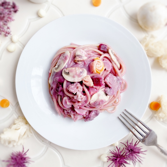 混ぜると本格パスタに!「紫色のセレナーデ」