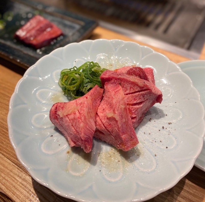 西木屋町　肉しん