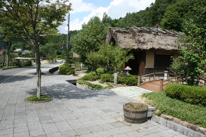 山口県周南市鹿野 清流通り