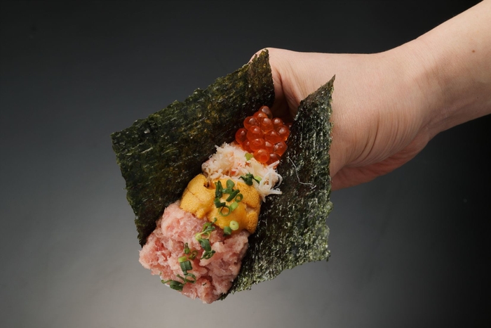 レインボー手巻き¥680(+税)