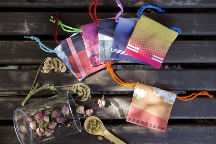 ▲ナルトのキャラクターたちがモチーフになった香り袋（サシェ）