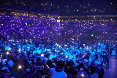 森友嵐士(T-BOLAN) 世界の中心で愛を叫ぶ！！ 反対を押し切り、7,000名を無料招待へと無謀な挑戦　 密着取材したアート新聞「THE PAPER」特別編集号を発行予定。