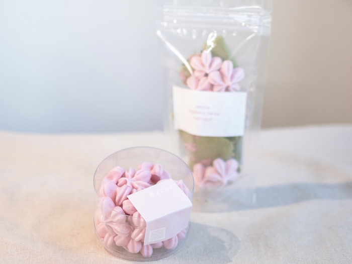 桜メレンゲ&桜と宇治抹茶メレンゲ