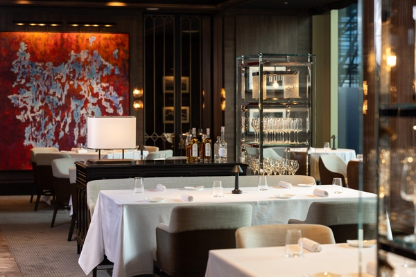 タイの首都で洗練されたイタリアンを味わえる 極上のファインダイニング体験　 名シェフと提携しホテル「デュシタニ・バンコク」にオープン