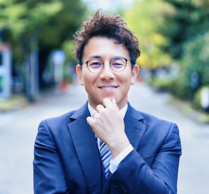 代表 近藤 雅也