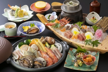 <春夏旅クーポンで最大1万円ご優待> 夕日ヶ浦の美景とともに味わう、至福の“鮑づくし会席” 京都府京丹後市夕日ヶ浦温泉「夕日浪漫 一望館」