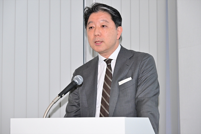 営業・事業推進本部長 古賀宗仁