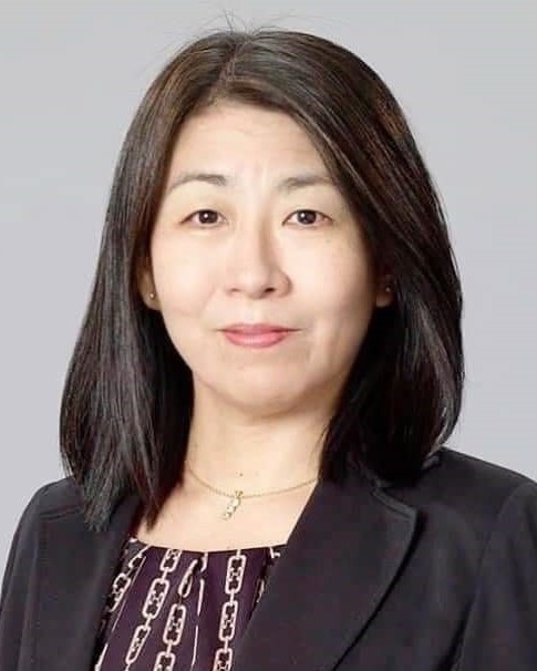 西垣 淳子 氏
