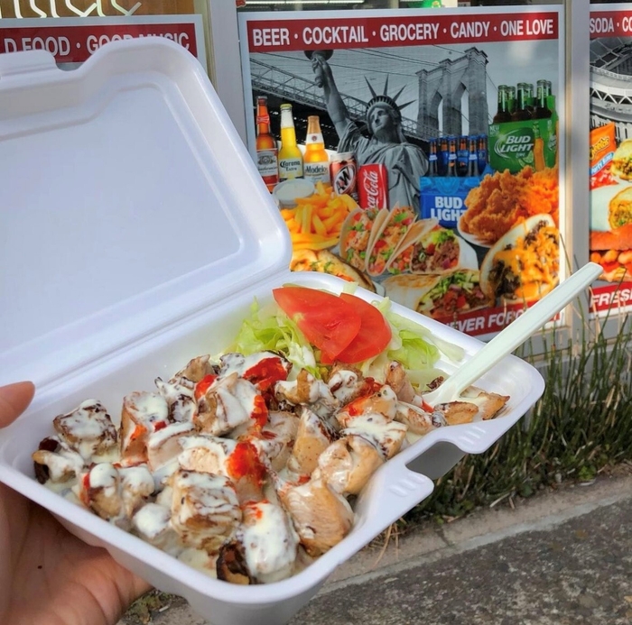 <The Daps Famous Hood Joint>チキンオーバーライス