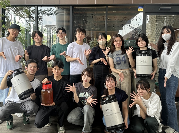 オリジナルビール「多摩の明星~蜜星~」企画メンバー