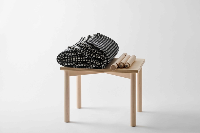 PAGES CHAIR(撮影:林雅之) 1