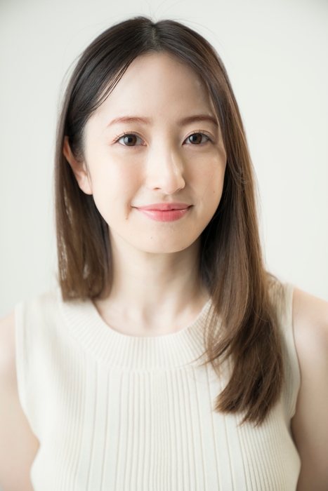 主人公の娘・藍花(32)役:團遥香