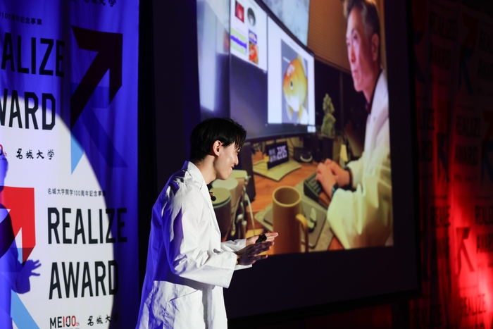 敢闘賞と共感賞の平田さん