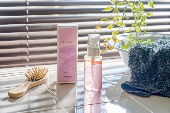 &wakanスカルプエッセンス CLEAR