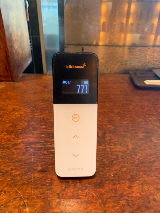 (左)施工前 (右)施工後 数値の減少を確認