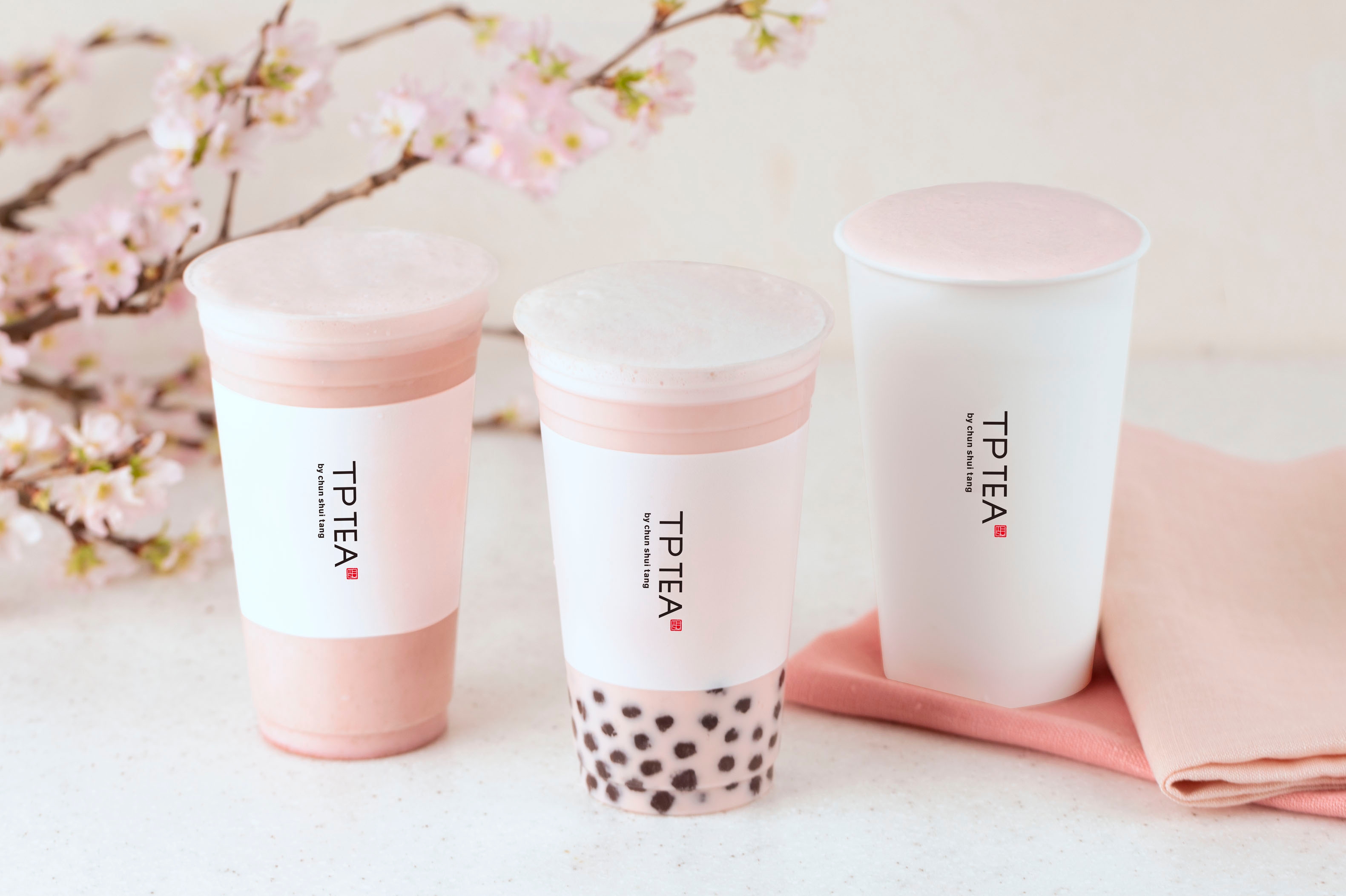 『桜ラテ』(アイス)600円、『タピオカ桜ラテ』(アイス)650円、『桜ラテ』(ホット)600円(税抜)