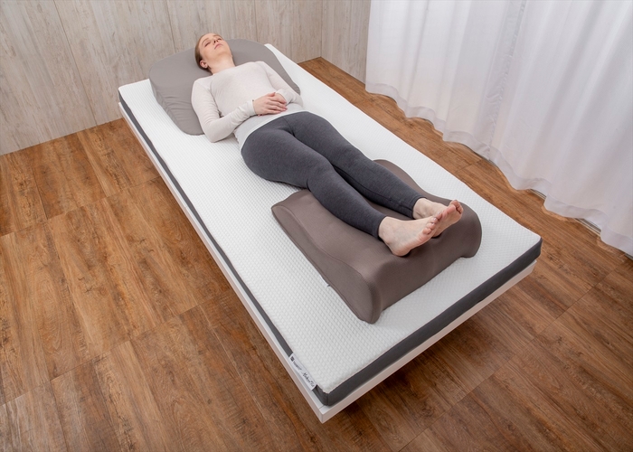 フットピロー　モデル使用例