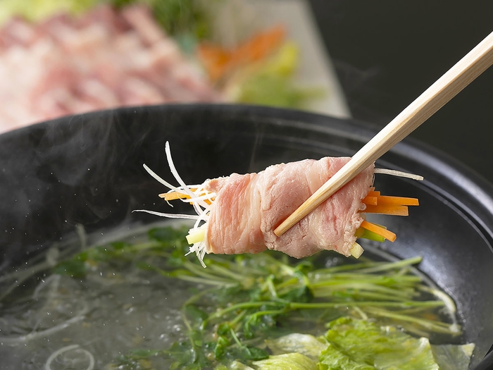 八鹿豚としゃきしゃき野菜鍋