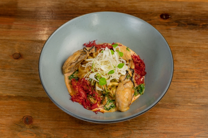 海藻と邑久カキのオリエンタルクリームパスタ