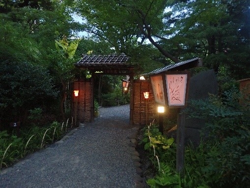 絵行灯点灯(昨年の様子)