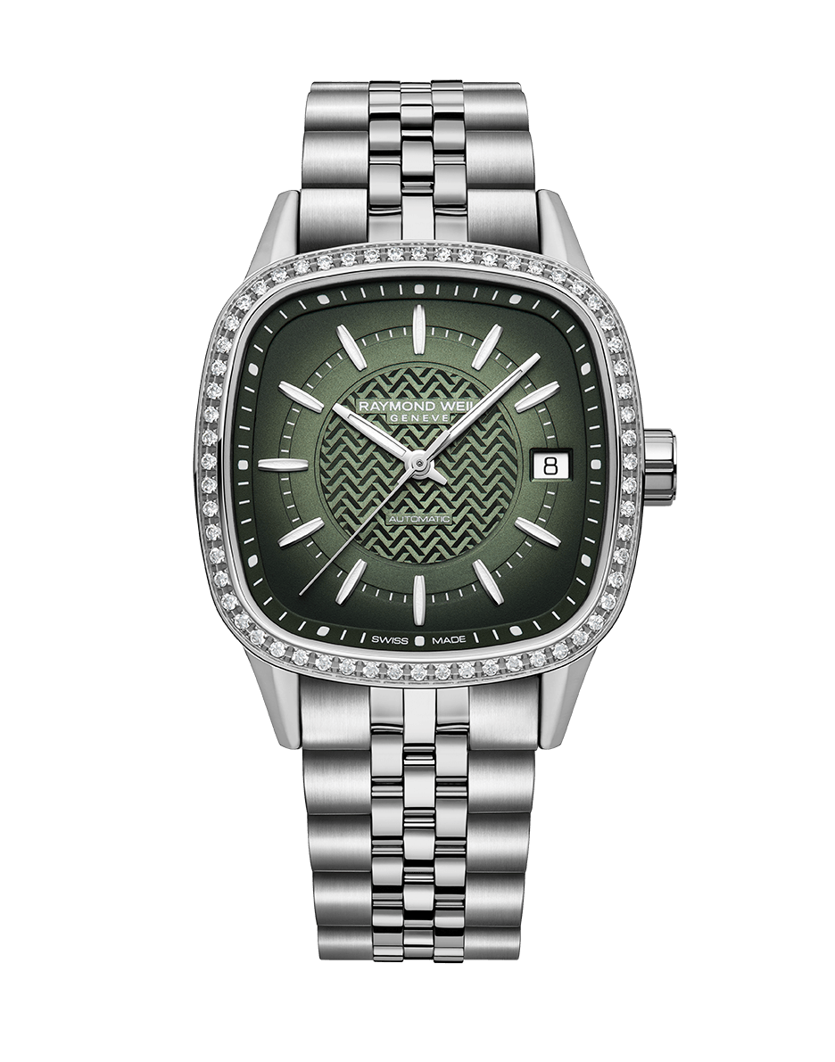 2490-STS-52051