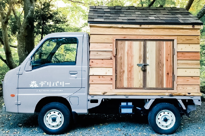 木材でつくれたカッコかわいい軽トラックでデリバリー！
