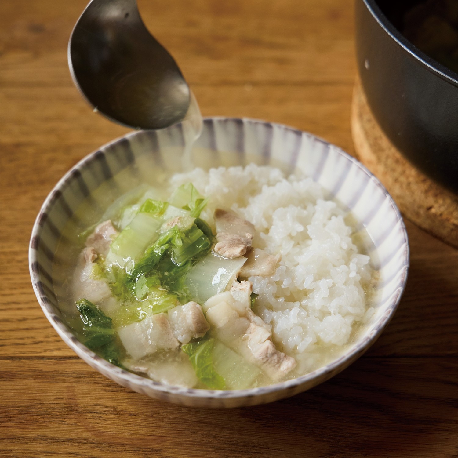「豚肉と白菜のスープかけご飯」(4章)