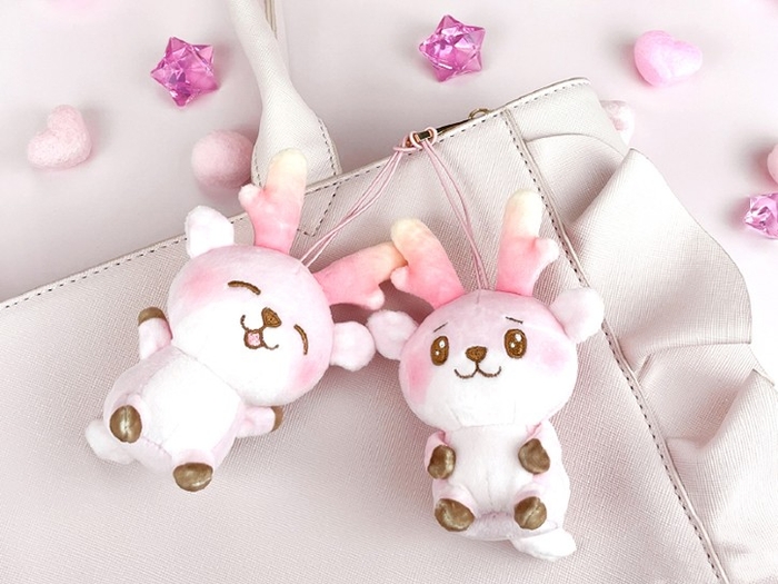 バッグに付けて一緒におでかけ