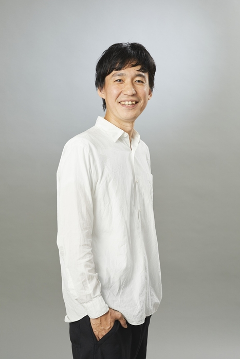 著者：荒木俊哉