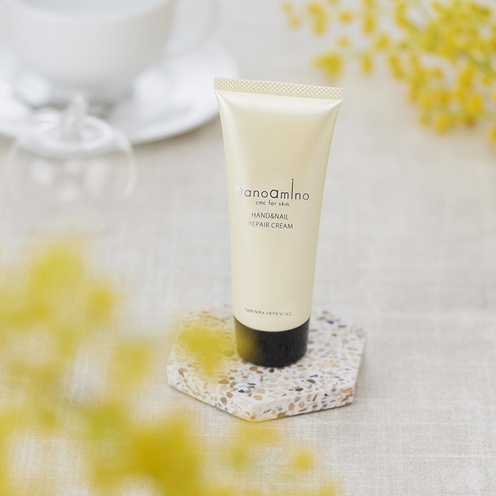 ハンド&ネイル リペアクリーム スムースミモザ