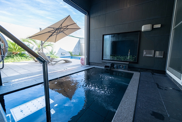 人工温泉(月の棟)