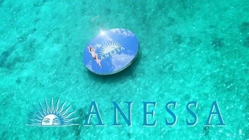 アネッサ 新TVCM 「SKY STAGE」篇