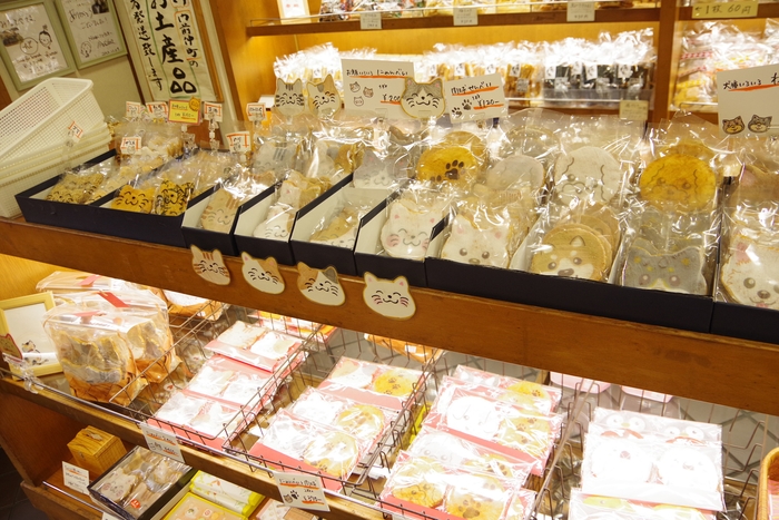どうぶつ煎餅 売り場1