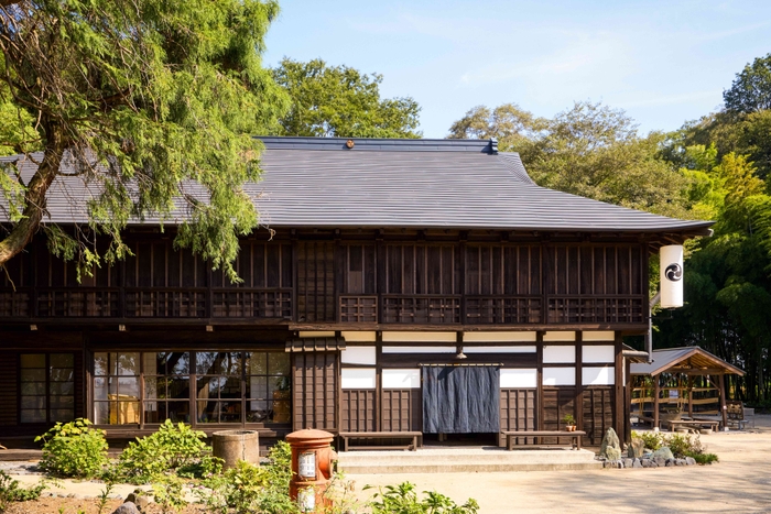 水原さんスタイリング監修古河市の古民家外観