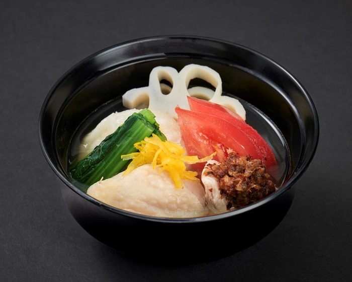 ハレの日に召し上がれ!トマトと白野菜の紅白雑煮 推薦:東京都立赤羽北桜高等学校(東京都)