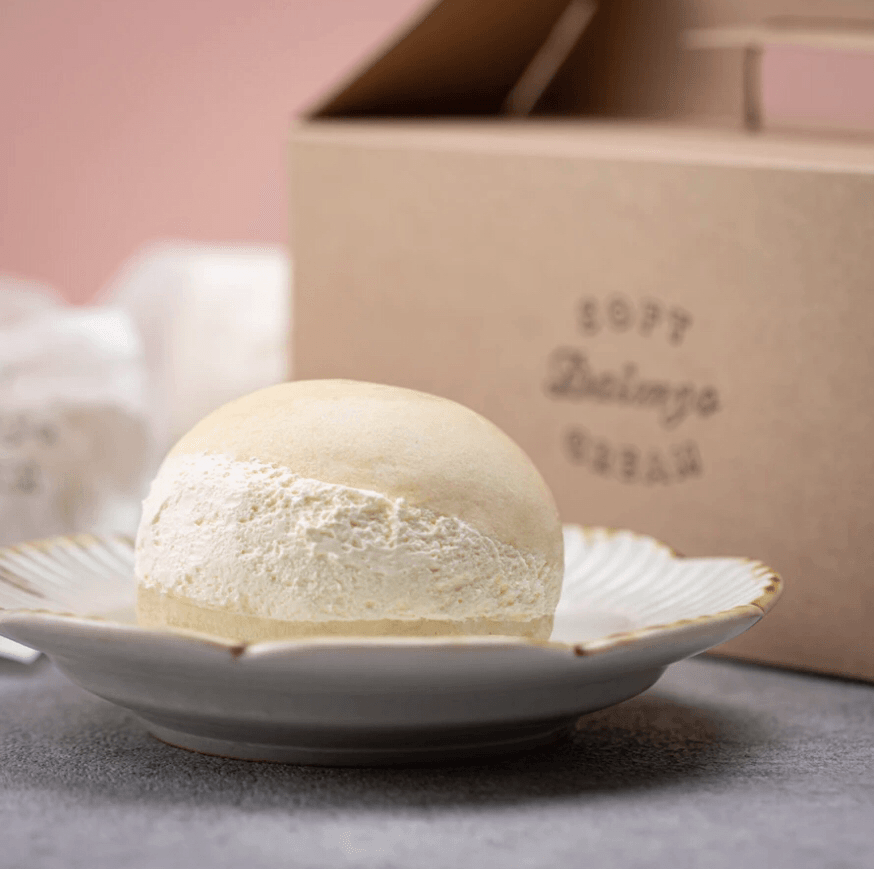 販売当初よりも、ホイップクリームが70%増量し、より美味しくなりました。