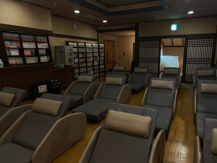 2F 休憩所