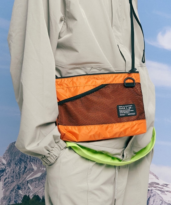 メッシュサコッシュバッグ 6,930円(税込)