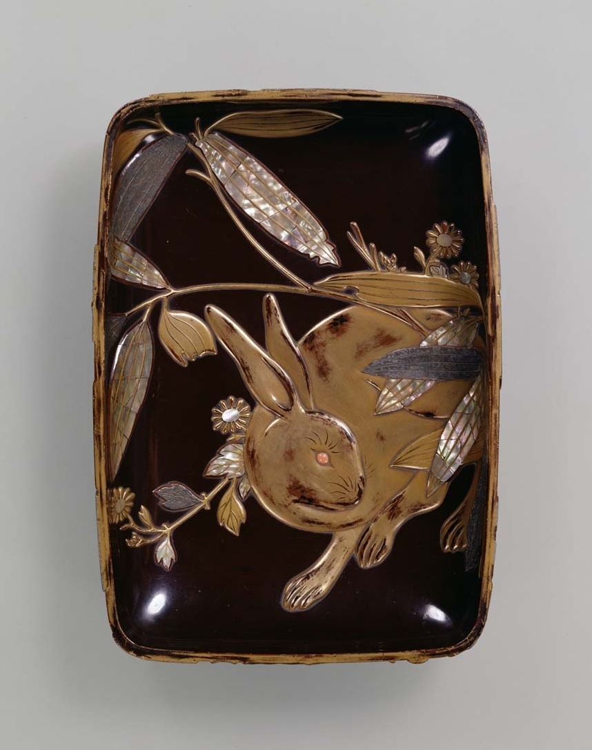 豆兎蒔絵螺鈿硯箱 伝永田友治作 江戸時代・19世紀 東京国立博物館蔵 1月2日(月・休)~29日(日)  平成館企画展示室