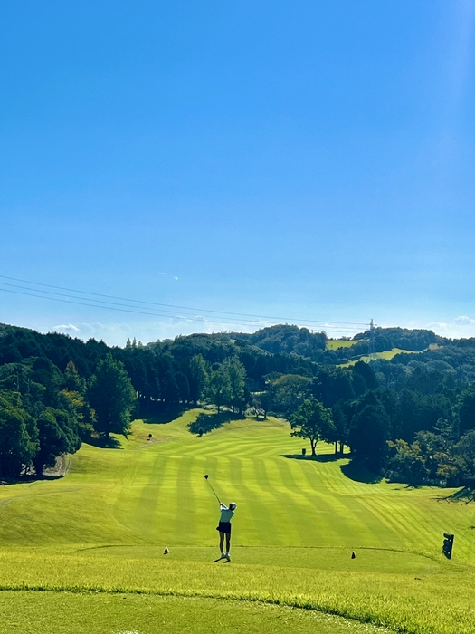 フェアウェイが4コース中一番広い、人気の海コース＆山コース