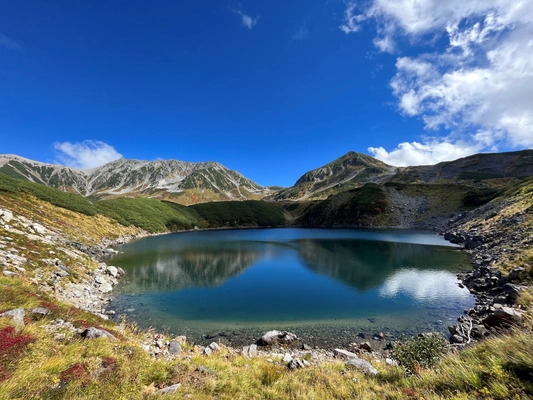 立山黒部アルペンルート、2ヵ月続く紅葉シーズンを 楽しめるイベントを9月1日(日)から順次開催！ お得なきっぷ「秋の早割10」も 10月25日(金)までWEBで販売！