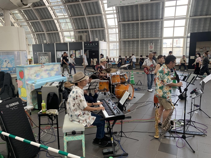 JAZZ DAY 駅前自由通路