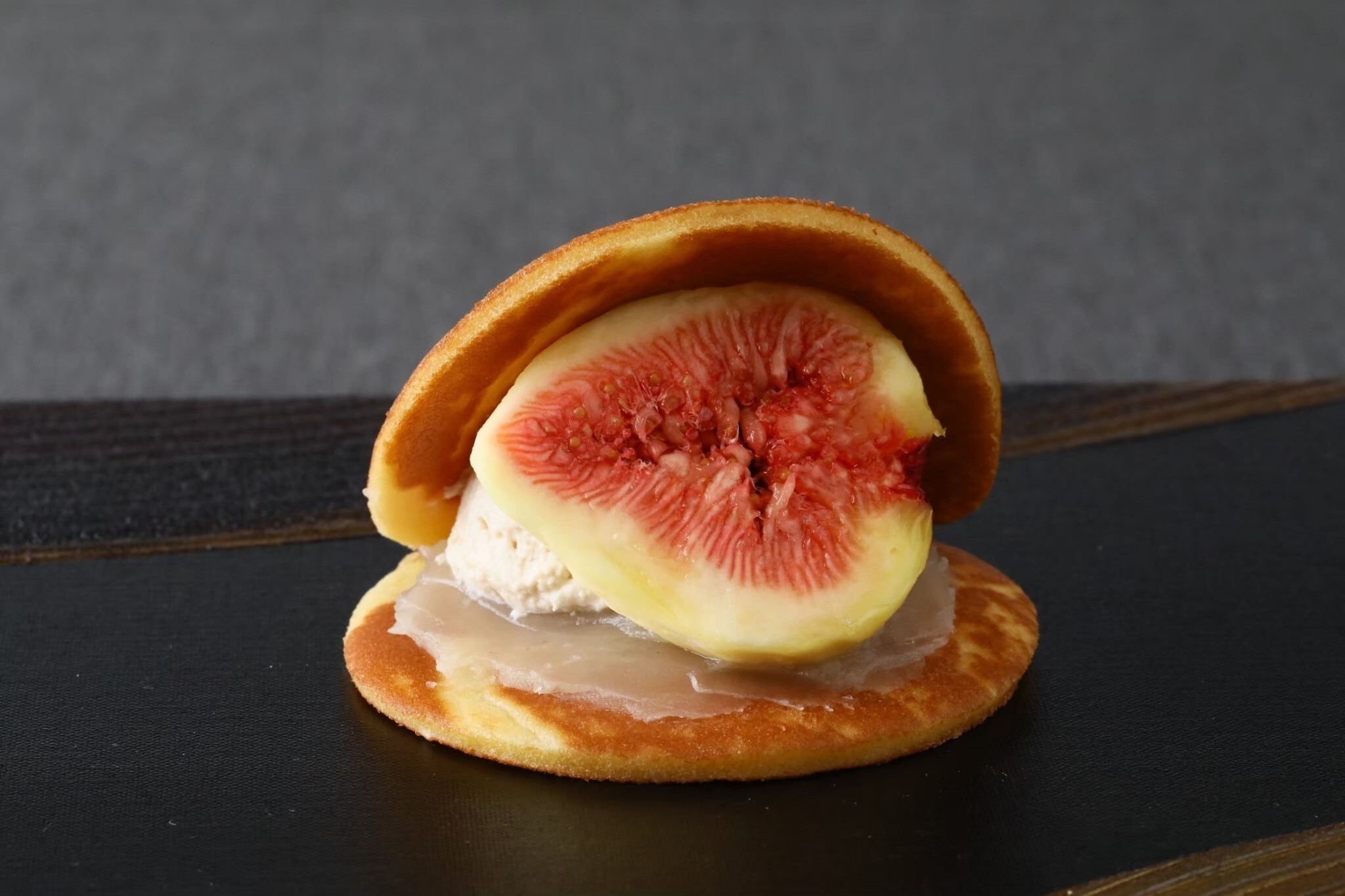 <銀座青果堂>フルーツどら焼き(いちじく)