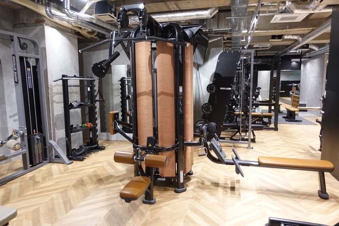 THE BLAZE FIT. MAGOME 12