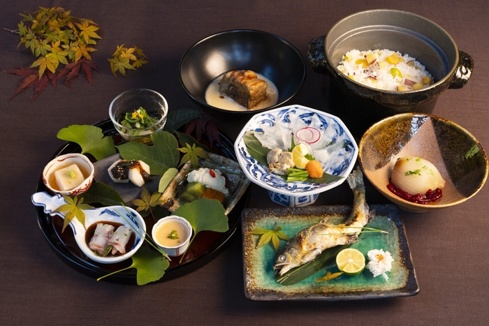 ▲秋食材をふんだんに使用したコース料理「カーネーション」