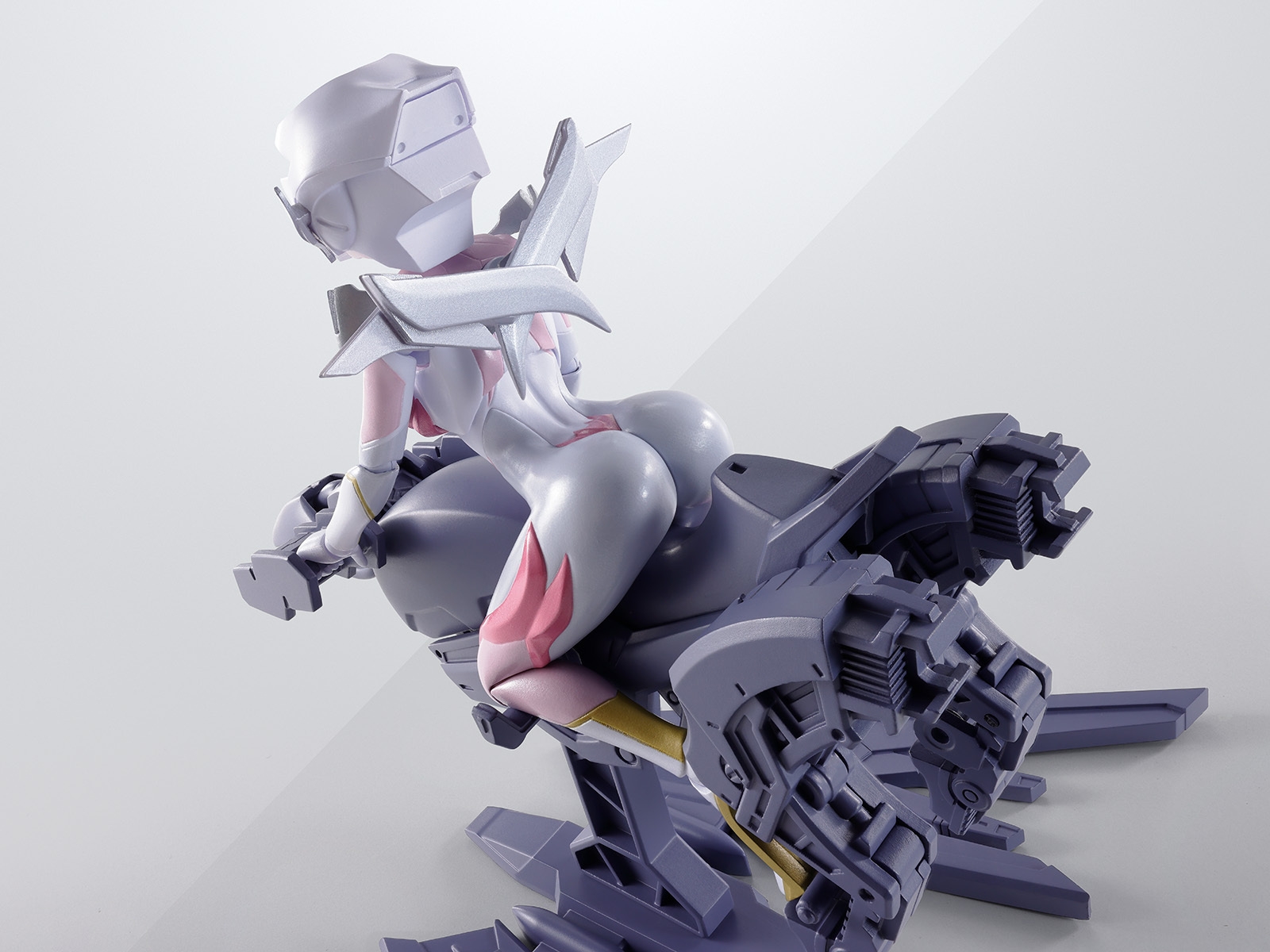 S.H.Figuarts ラクス・クライン(パイロットスーツVer.)ライドオン再現セット(商品イメージ10)