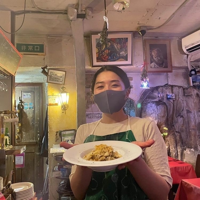 若きマンマ・都子さん