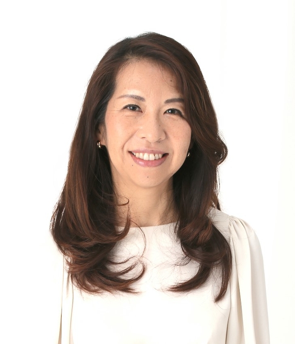 著者:前野 マドカ(まえの まどか)